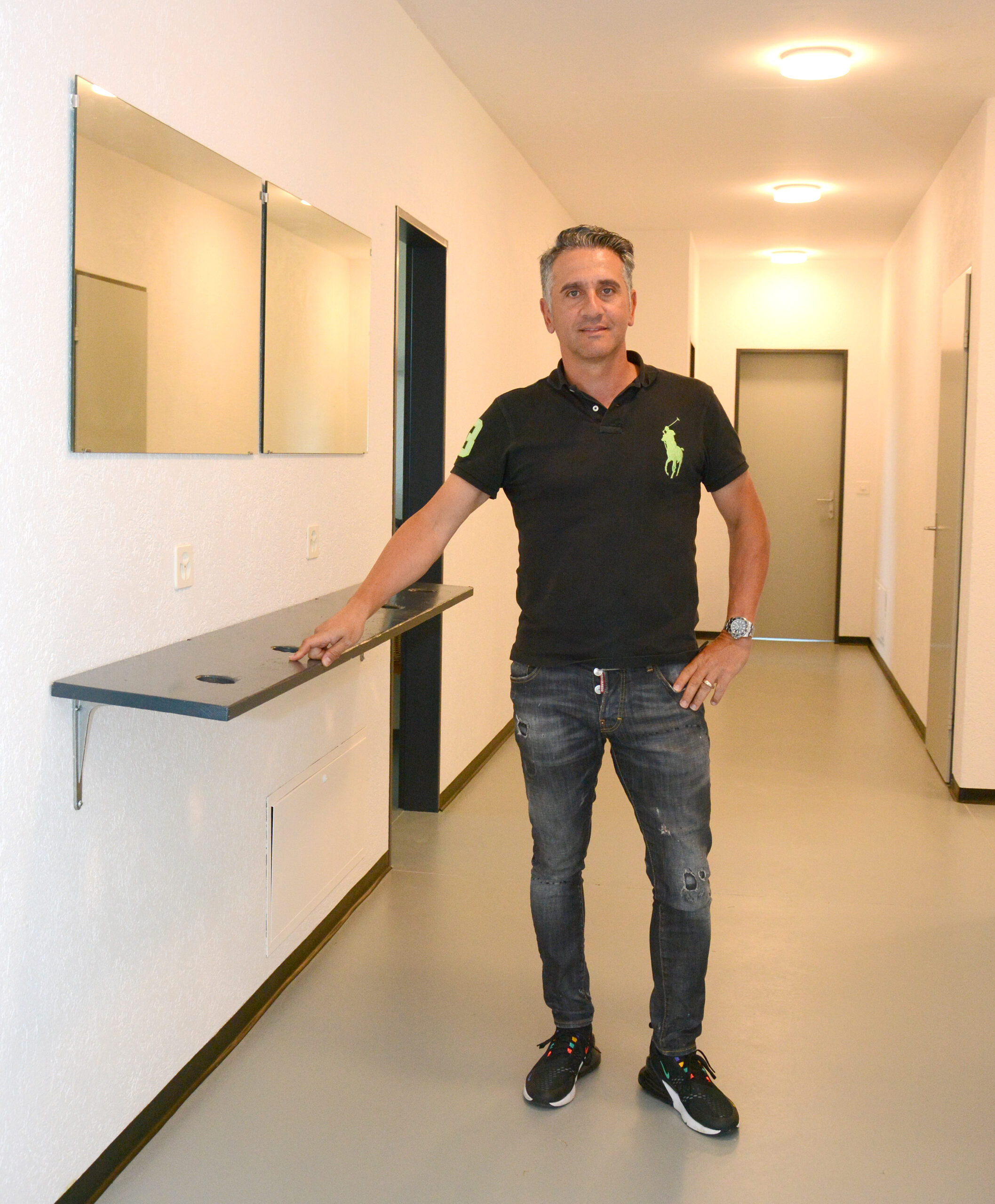 Fussball
Neue Garderoben
Roberto Vitali
Mai 2020