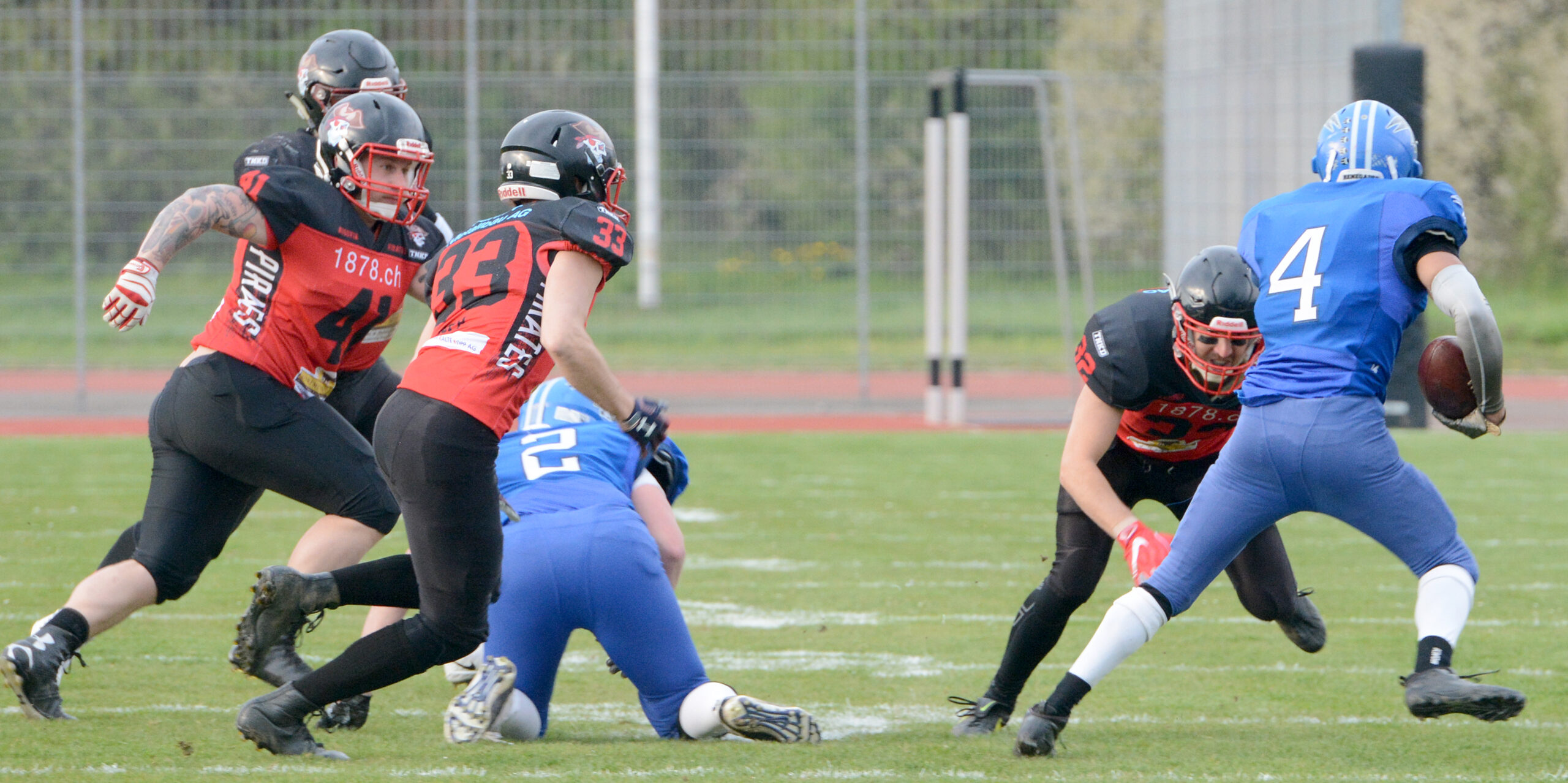 American Football
Argovia Pirates - Zurich Renegades
Defense
April 2019