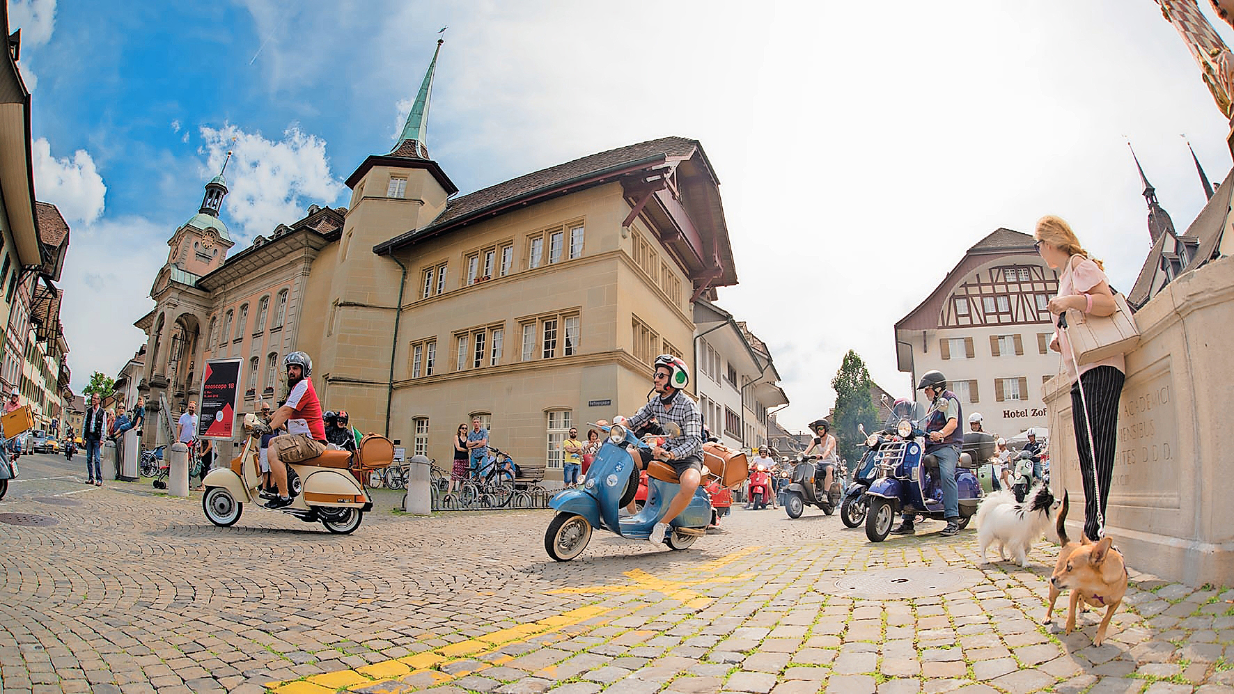 WG25_ZOF_Vespa_BEST1