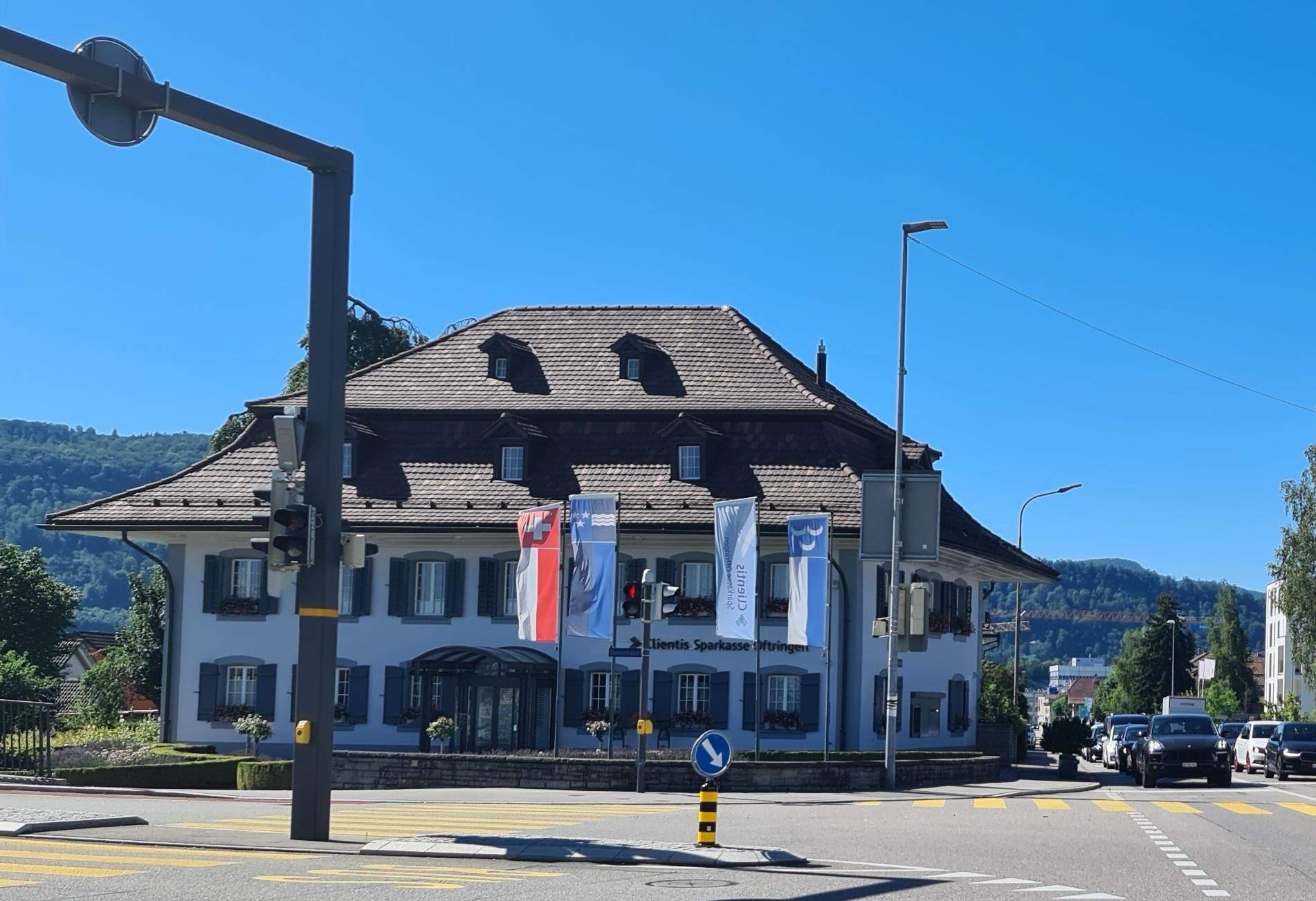 s3hub-zofingertagblatt-productionuploads202507b566fa8e-050c-7bf9-3f26-6e5a9b0dd03f-1905487_cx_8_cy_0_cw_1902_ch_1303.jpeg